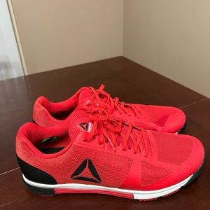 Men’s Reebok tennis shoes- Size 12